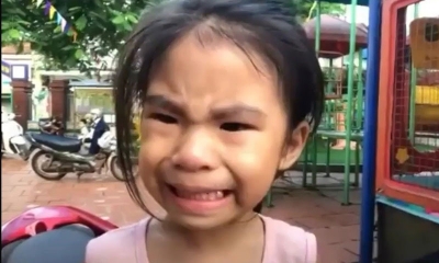 100+ Ảnh meme em bé khóc hài hước, cute dễ thương nhất